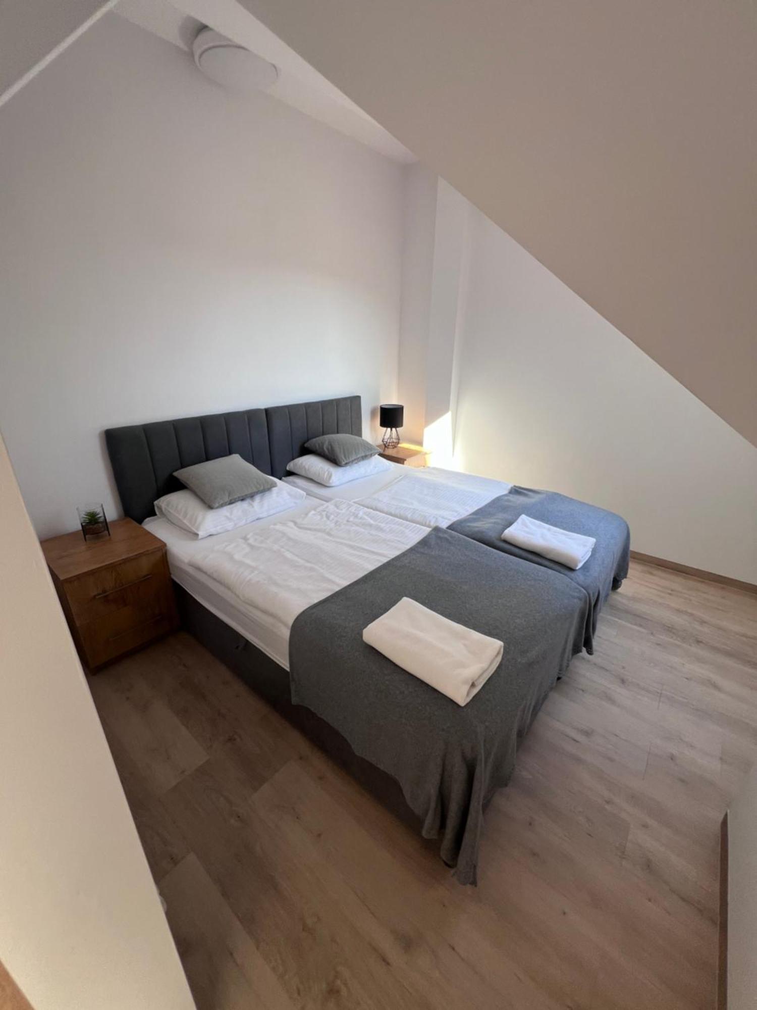 Apartamenty Divemed Jelenia Góra Exterior foto